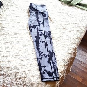 Zyia leggings